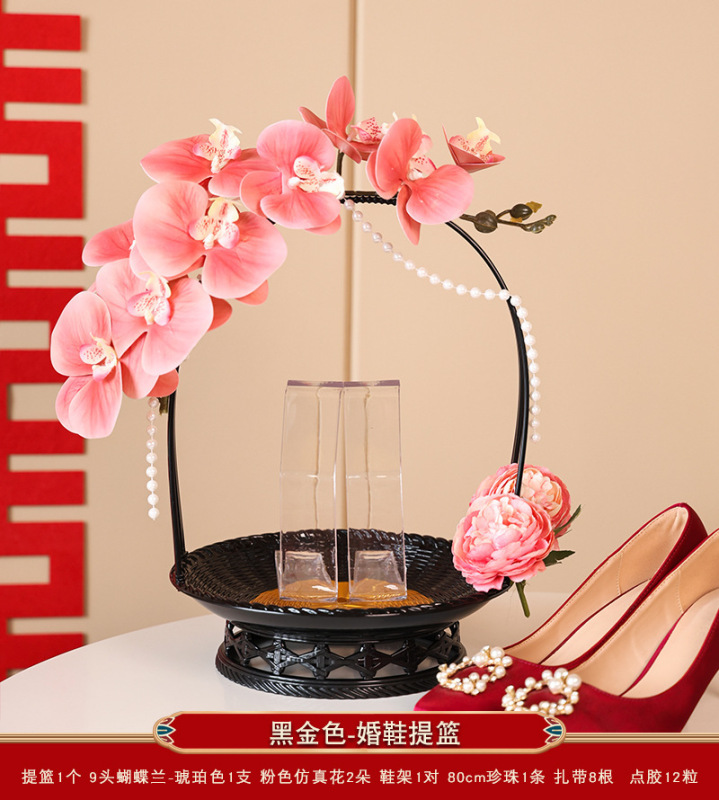 キスゲームの花かごの結婚靴の箱の輪の展示棚の結婚式の結婚の新婦の写真を撮る雰囲気の結婚靴の水晶の靴の箱|undefined