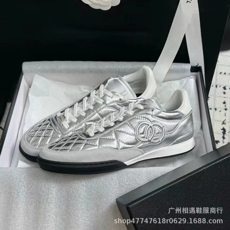 高バージョン Xiaoxiangfeng Lingge レザー 2024 ホワイトシューズカジュアルランニングシルバー多用途道徳トレーニングスポーツシューズ女性用|undefined
