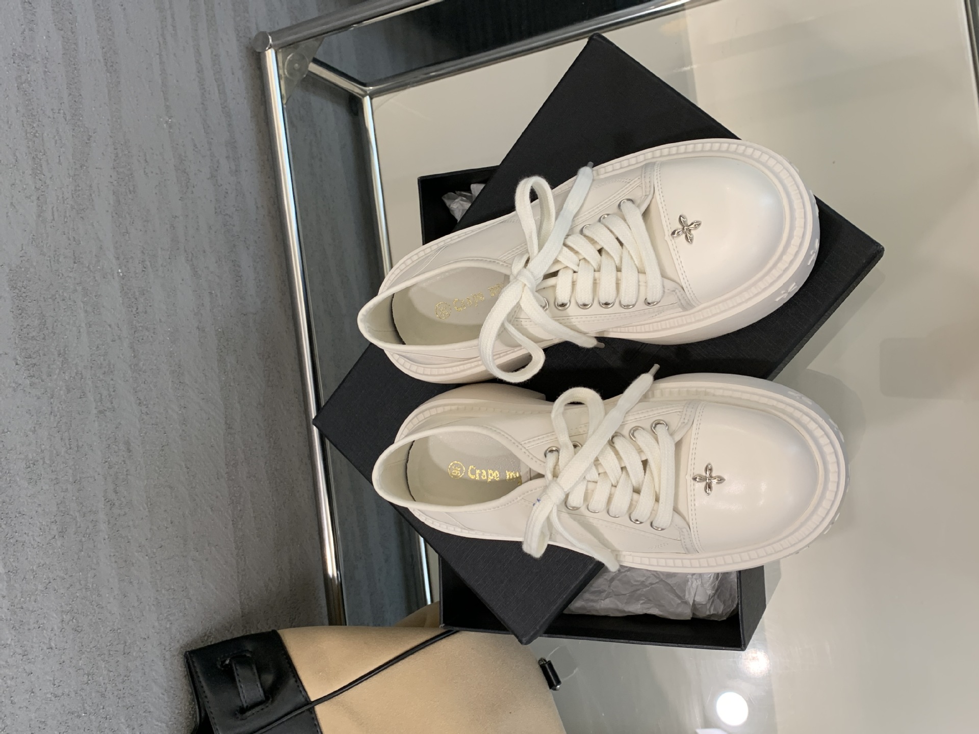 8139 화이트