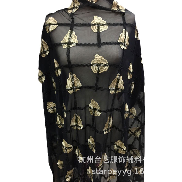 复古高品质软网纱方格绣 涤纶刺绣布料 绣花蕾丝连衣裙服装面料