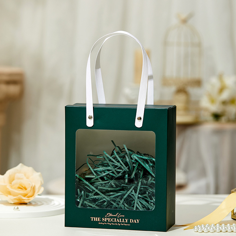 다크 그린 상자 리본 또는 라피아