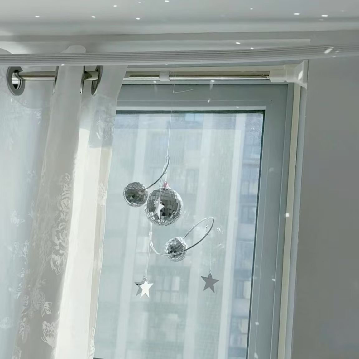 Chinese Valentine's Day Disco Planet DIY Material Starry Sky Hanging Decoration Light Spot Catcher Gift For Couples And_voghion.com