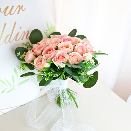 Bride holding bouquets for wedding, Korean wedding bouquet, wedding photos, bouquets, fake flowers, bridesmaid photo props, bouquet simulation