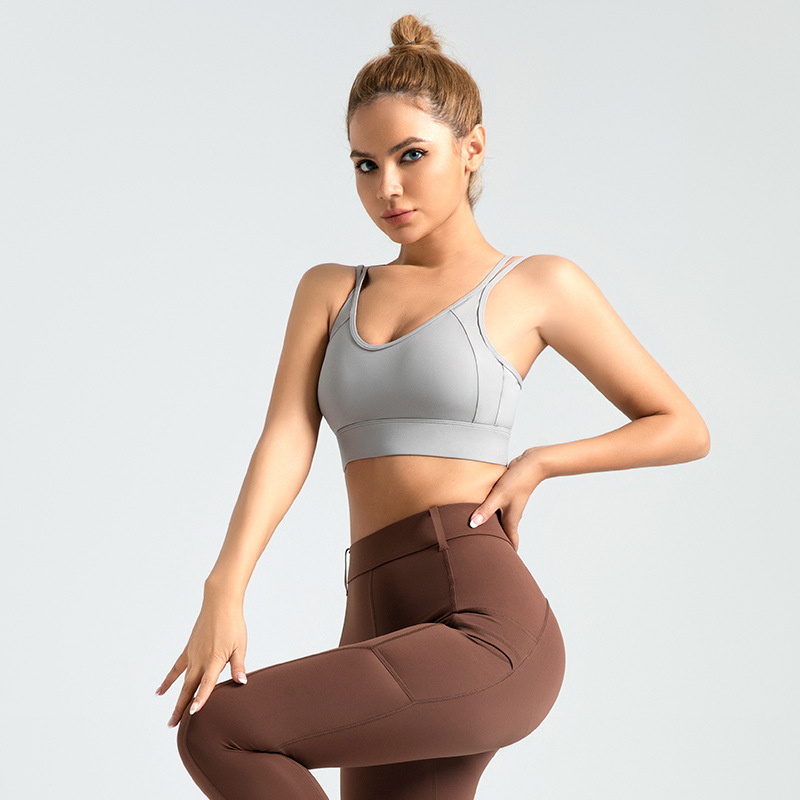 Área transfronteriza de belleza de espalda cruzada ropa interior deportiva cinturón de hombro bra trasero botón de cola cola colaterales ropa interior de yoga