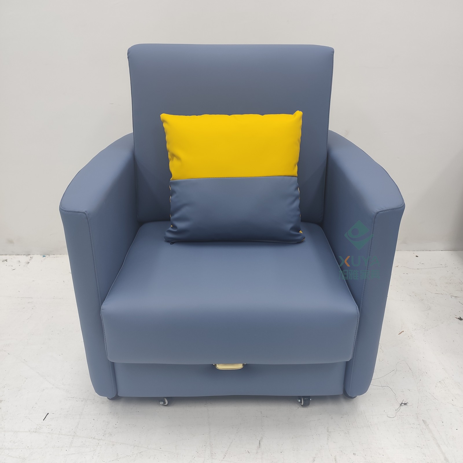 Almacenamiento plegable multifuncional de una sola persona balcón sofá cama de almuerzo tecnología tela de cuero silla de acompañamiento médico