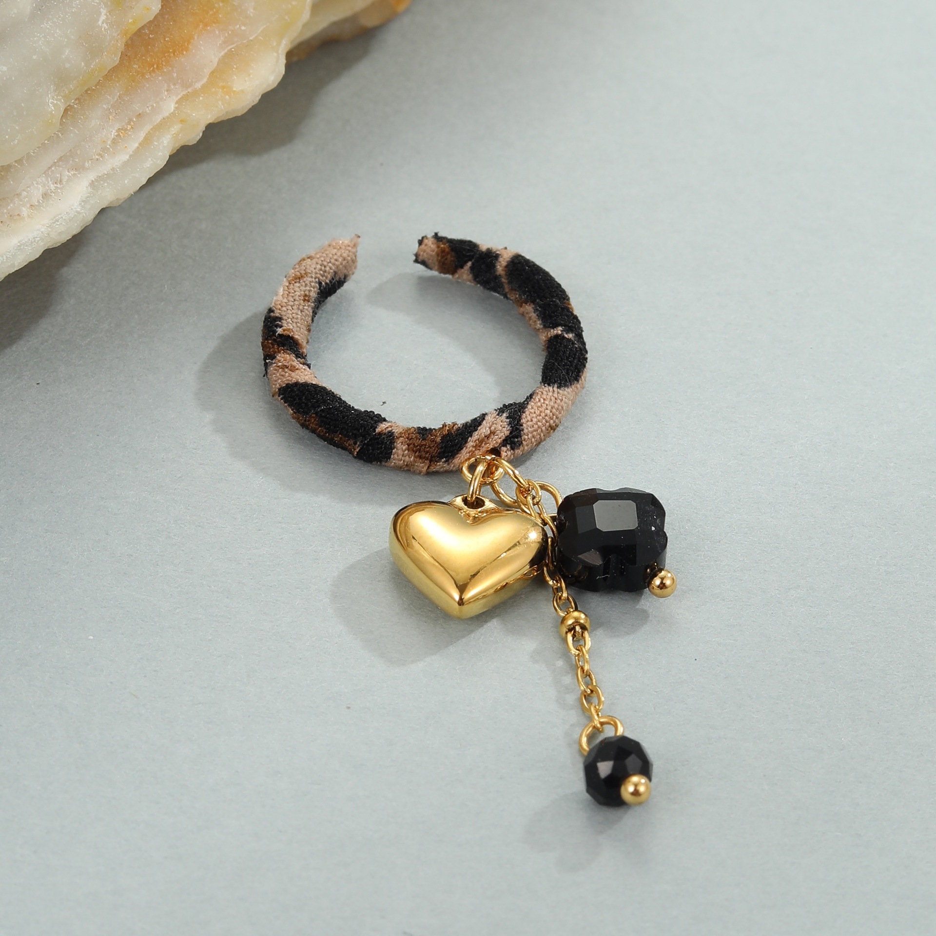 Serie di gioielli con stampa leopardata, orecchini ad anello, orecchini a bottone, collana, ciondolo Love Sun, orecchini in acciaio inossidabile, anello in acciaio al titanio, gioielli per le orecchie_voghion.com