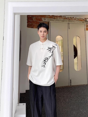 Summer new Chinese style buckle short-sleeve T-shirt, male minority bamboo embroidery design, retro national style half-sleeve top