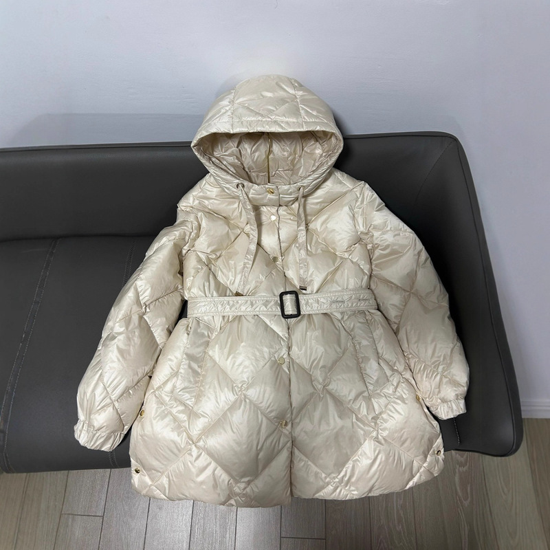 秋冬新款欧洲站菱格短款收腰显瘦连帽max女羽绒服外套|undefined