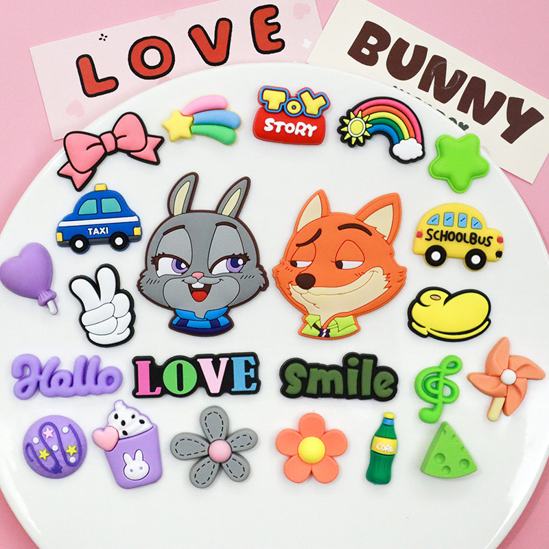 疯狂动物城朱迪尼克PVC配件diy手机壳配饰材料IPAD壳洞洞鞋子贴片