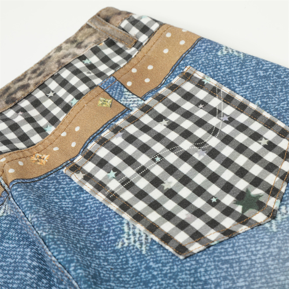 Distressed Denim Shorts For Men With Star Print And Raw Hem_voghion.com