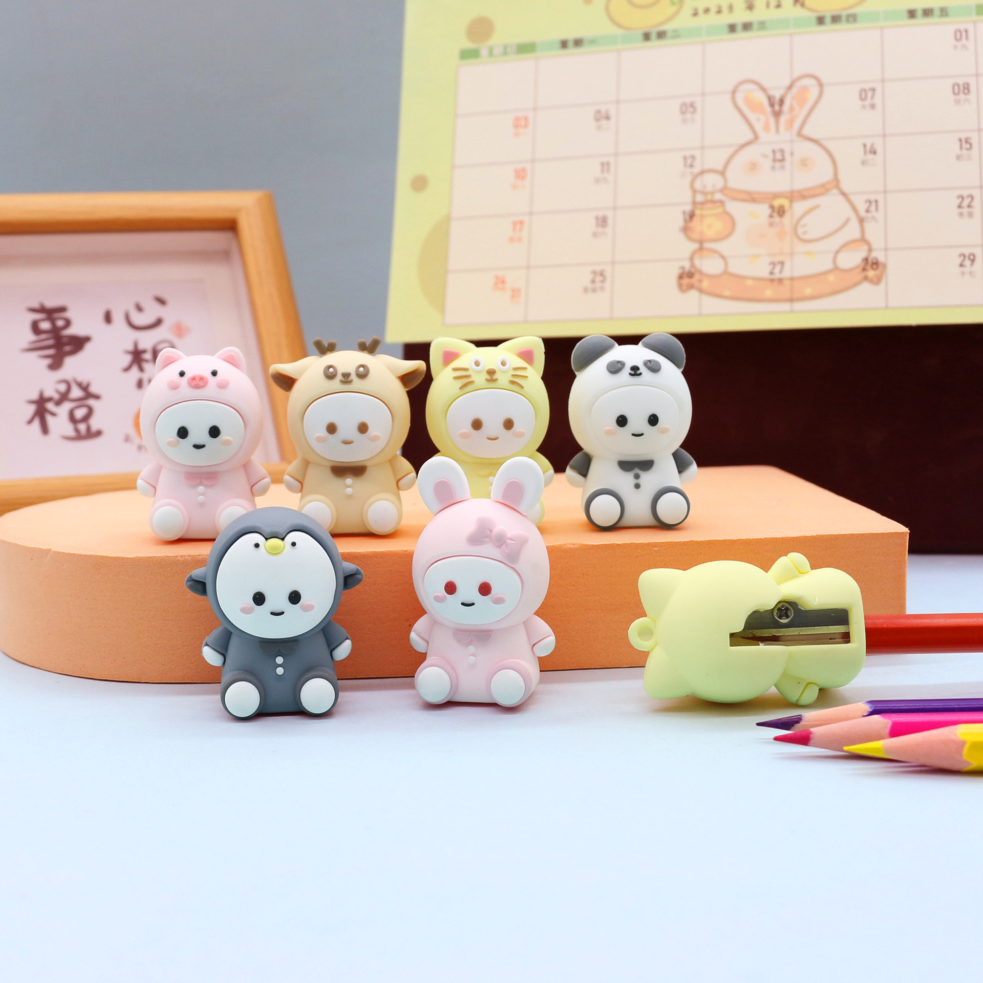 Lindo animal mini sacapuntas dibujos animados conejo sacapuntas escuela primaria sacapuntas portátiles de un solo orificio al por mayor