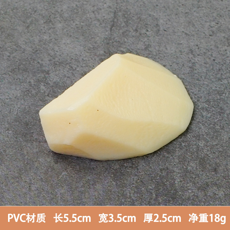 Simulación de material de olla caliente modelo de plato falso shiitake granos de maíz soja calamar kelp lotus piezas de tofu de bambú props