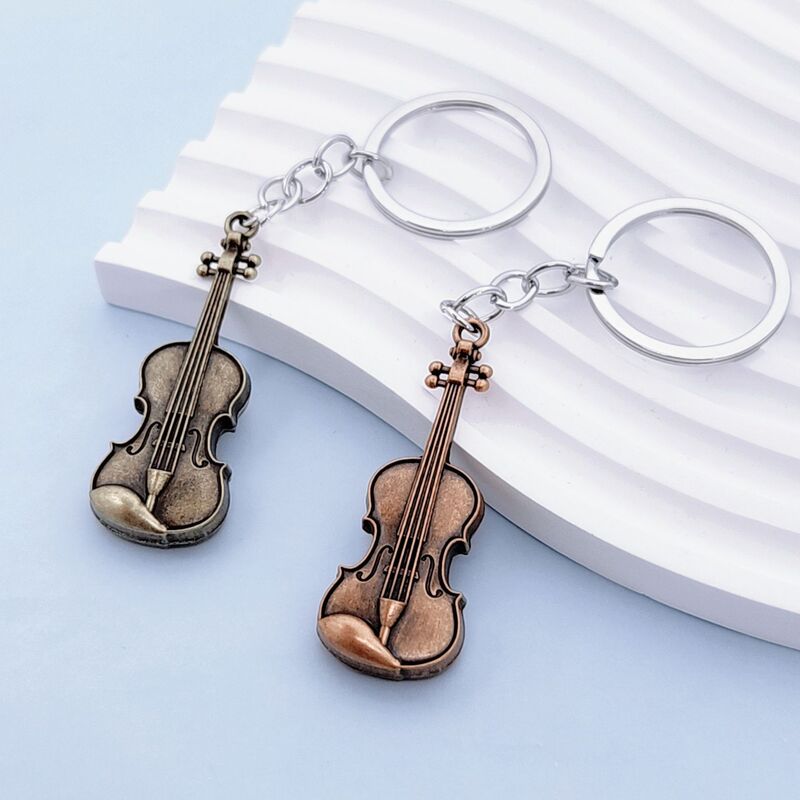 Retro guitar violin metal keychain creative personality key ring chain pendant accessories cross-border jewelry wholesale Retro guitar violin metal keychain creative personality key ring chain pendant accessories cross-border jewelry wholesale