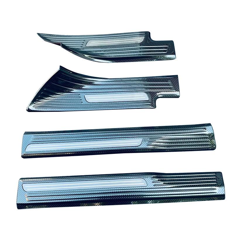 Adecuado para Mitsubishi 22 outlander puerta tira bienvenida pedal de acero inoxidable dentro y fuera de la puerta tira decorativa tira brillante