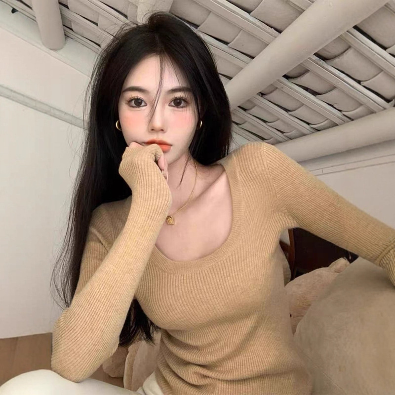 French Retro Low-Neck Autumn and Winter Knitted Bottoming Shirt Women's Long-Sleeved Spring T-Shirt High-End Inner Top Ins Sweater