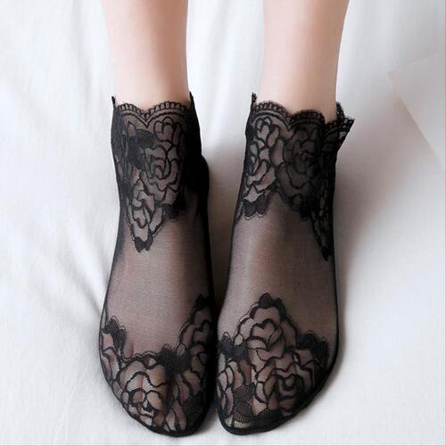 New lace socks thin cotton mid-calf stockings spring and summer sweat-absorbent non-slip invisible boat socks women's socks
