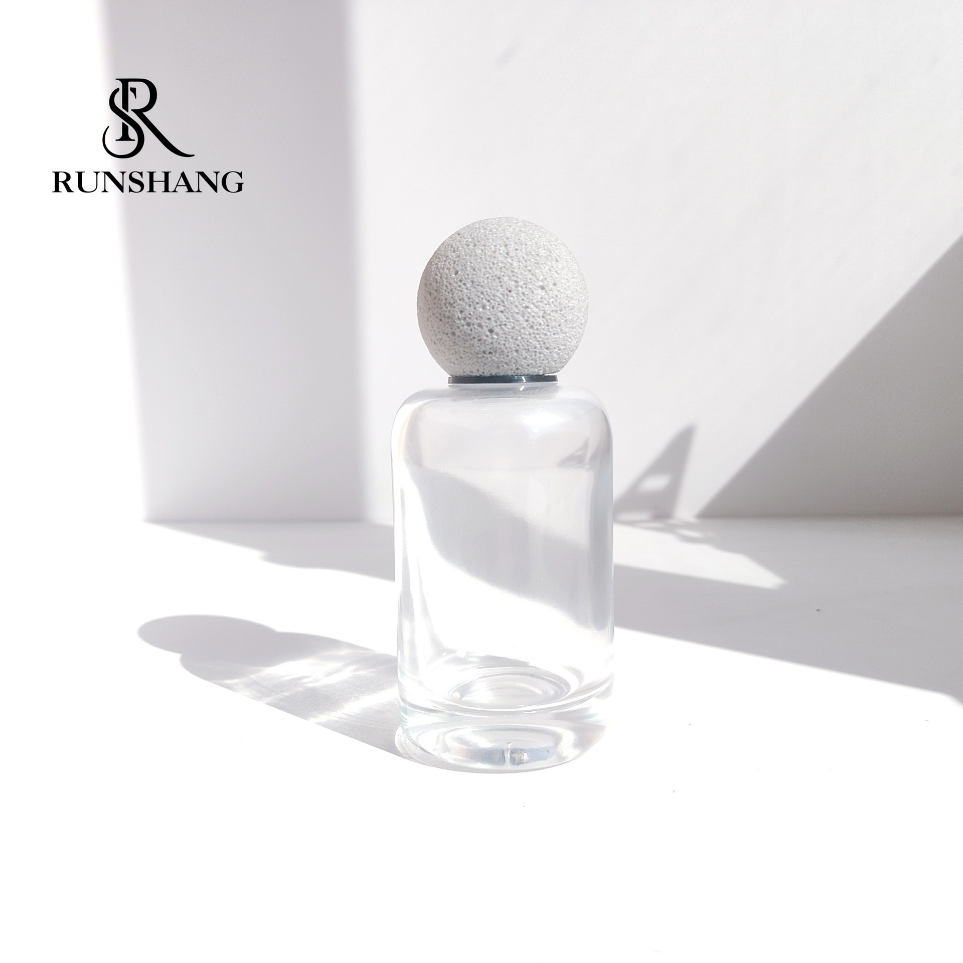 厂家直销香水瓶裸瓶便携式简约加厚透明美妆日化包装喷雾瓶玻璃瓶