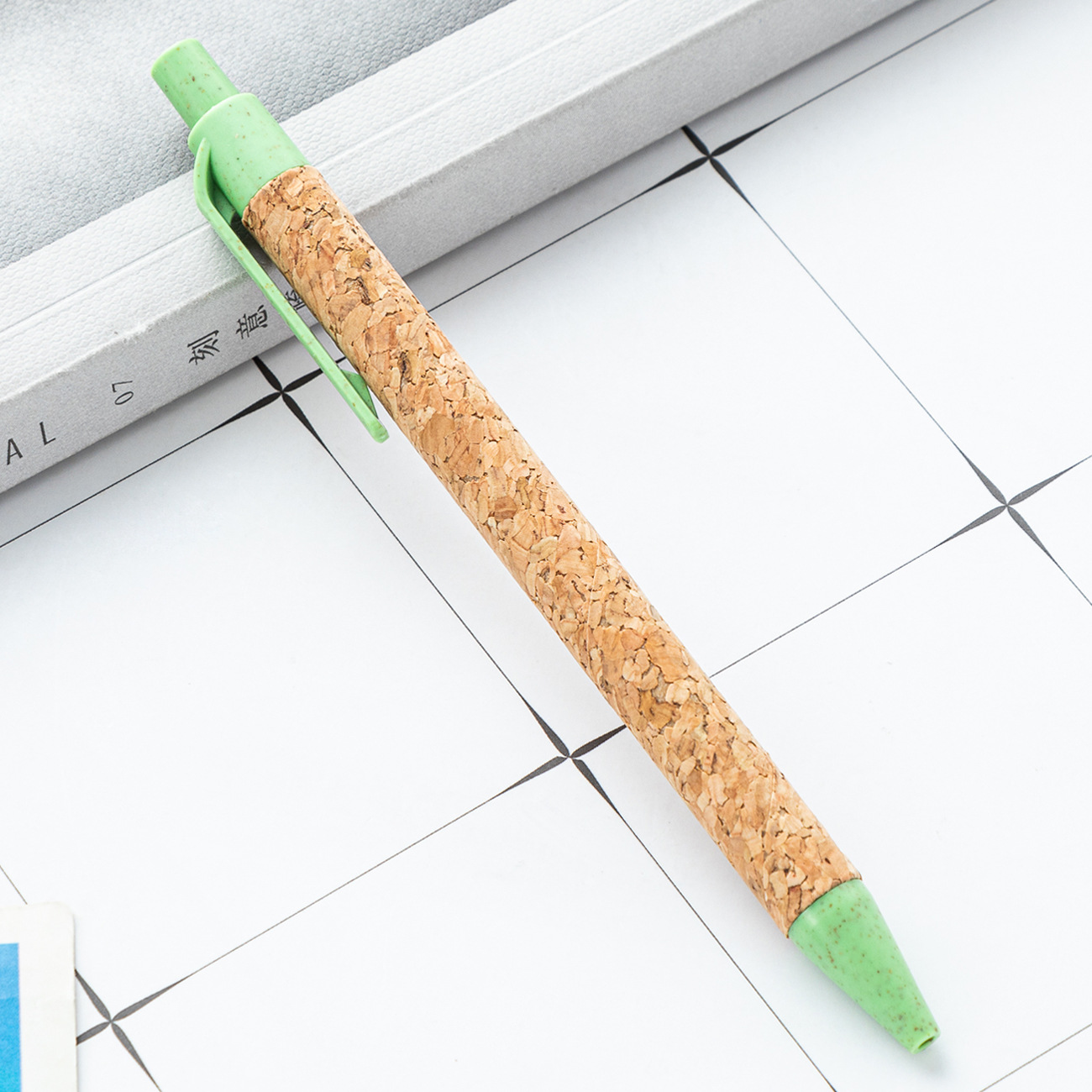 Nuevo bolígrafo de madera plástico corcho de paja bolígrafo de bolas al por mayor regalos promocionales publicidad bolígrafo