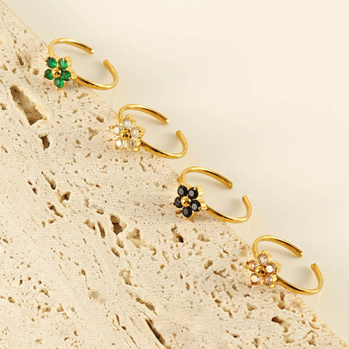 European and American fashion stainless steel colorful ring square love-shaped flower design ring titanium steel 18k women's wholesale