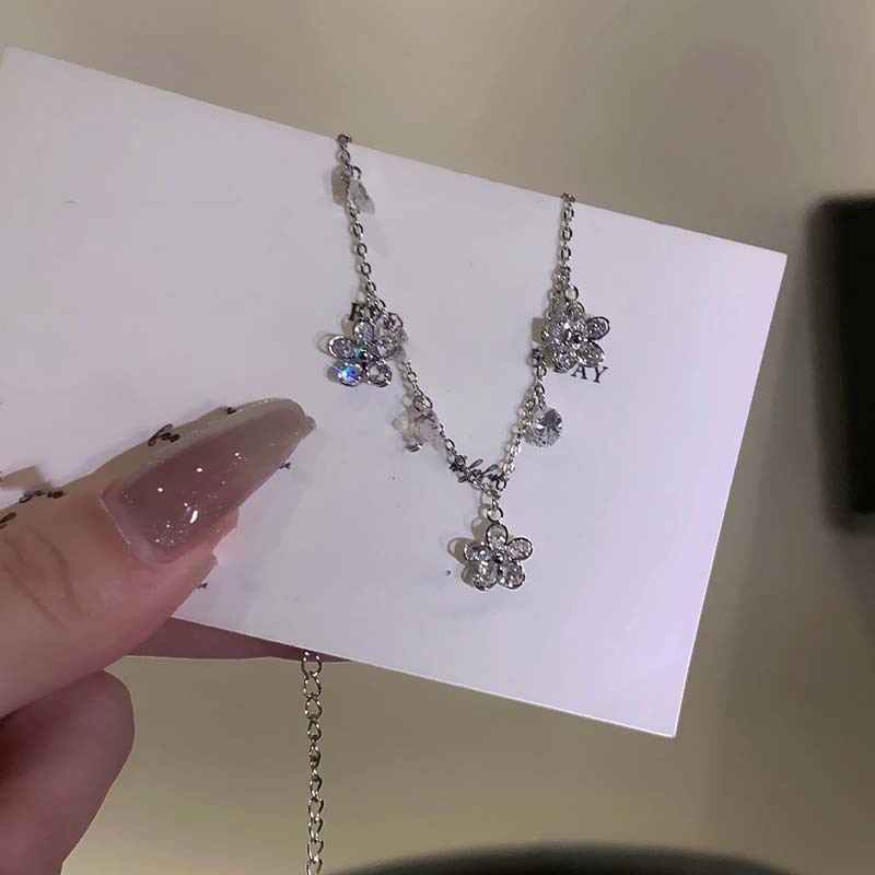 Cadenas de flores redondas de circón, temperamento de nicho simple femenino, anillo de pie de todo fósforo de moda, lujo ligero, adornos de pies de alta calidad al por mayor