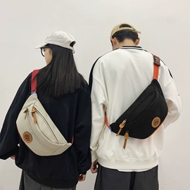 休闲背包;旅行包袋;通用双肩背包