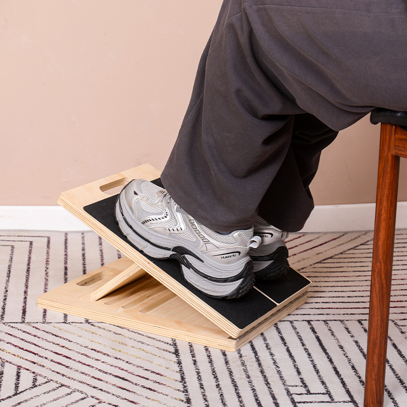 办公室踩脚凳爆款脚踏神器舒适桌下脚踏板办公工位垫可调节脚踏凳