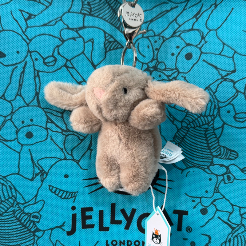 Brown bonnie rabbit pendant