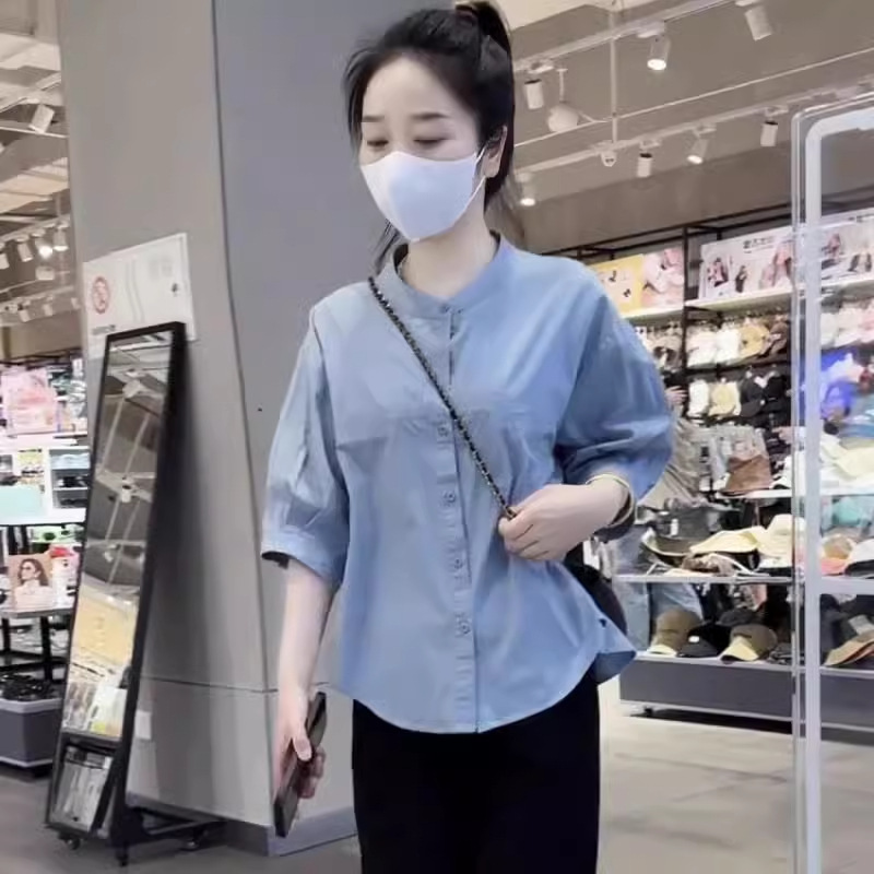2025 新しい夏の女性のファッショナブルなカジュアル半袖シャツ人気のファッショナブルな年齢を減らすルーズスリムラウンドネックシャツ|undefined