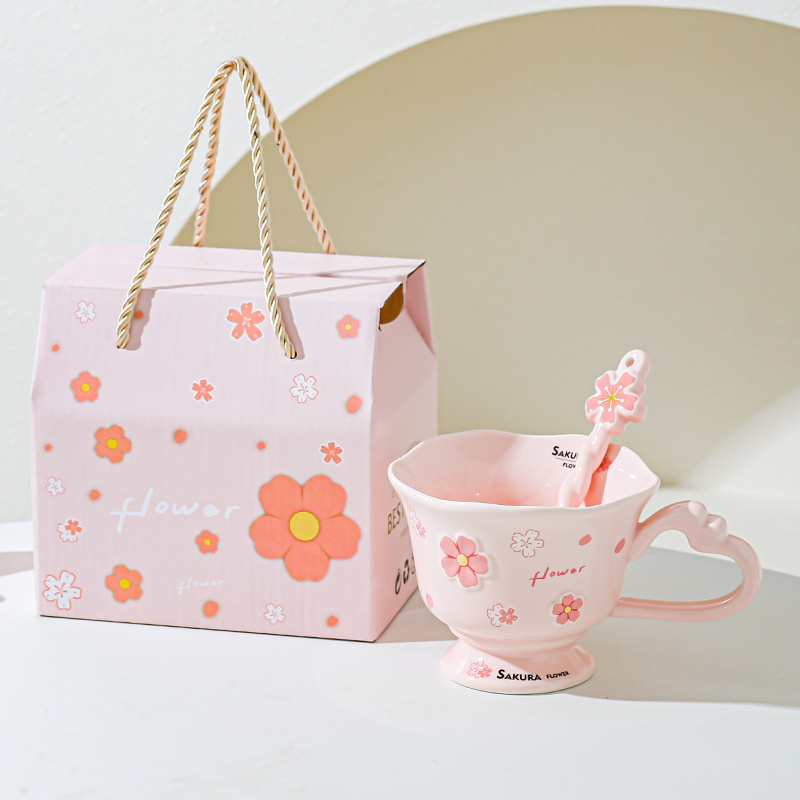 Tazas de cerezo de alto valor de cara, tazas de cerámica de oficina, tazas de agua, tazas de desayuno, tazas elegantes en línea