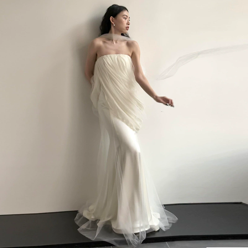 Необходимо перевести:Tube top for bride, wedding dress, high-quality style, french style, lace dress