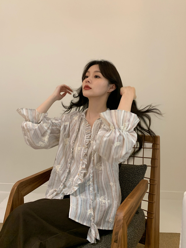 诠释美 NEWOPEN 25秋法式复古宽松长袖木耳边绣花条纹衬衫女F6106|undefined