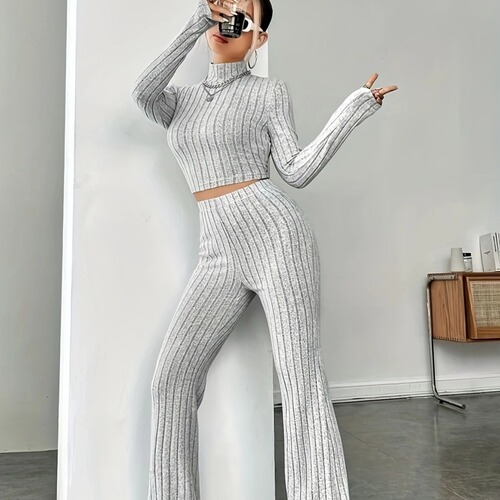 Direct sale from the manufacturer  tight stylish monochrome V-neck women's set long-sleeved knitted top European and American women's base shirt