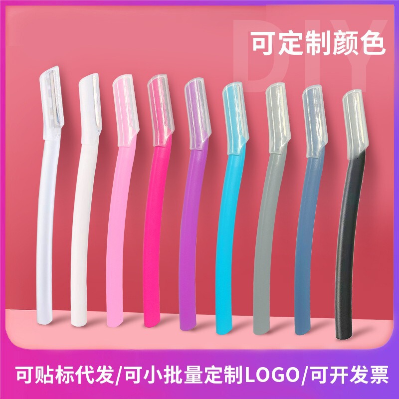 Stainless Steel Eyebrow Razor Safety Set with Micro-Blading Razor, Small Comb, Eyebrow Scissors, and Eyebrow Razor Blades Beauty Tools Stainless Steel Eyebrow Razor Safety Set with Micro-Blading Razor, Small Comb, Eyebrow Scissors, and Eyebrow Razor Blades Beauty Tools