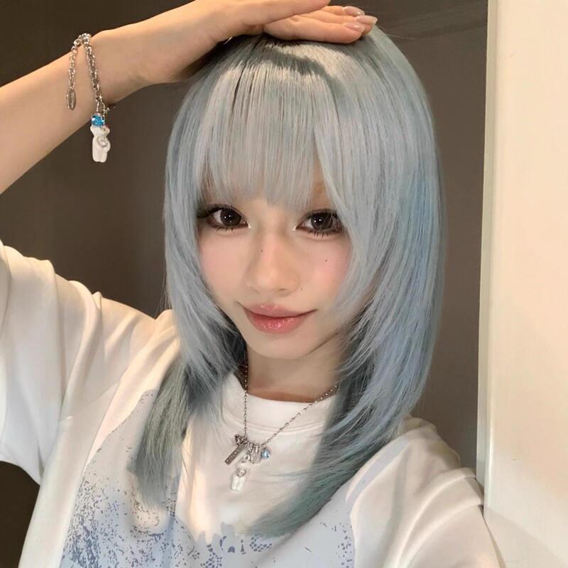 Short Straight Light Ice Blue Mullet Wig Y2K Bob Cosplay Natural Realistic Full Fashion Wig