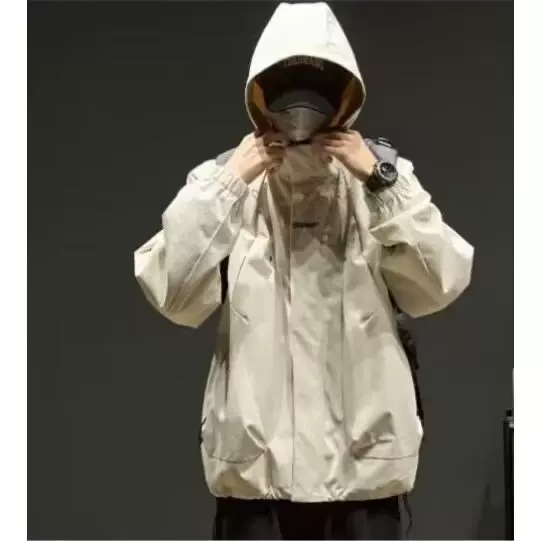 冲锋衣男2026冬季宽松连帽潮牌夹克防水日系休闲工装夹克外套