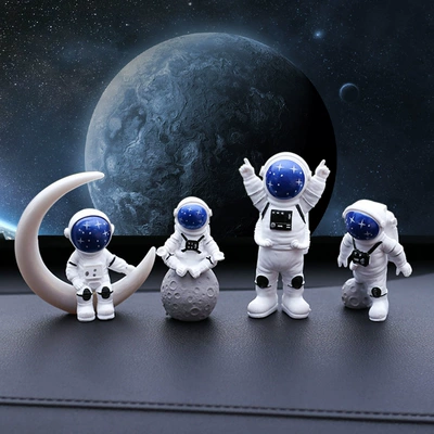 Ornaments Astronaut Car Center: Car ornaments - star-astronaut-4-piece-set