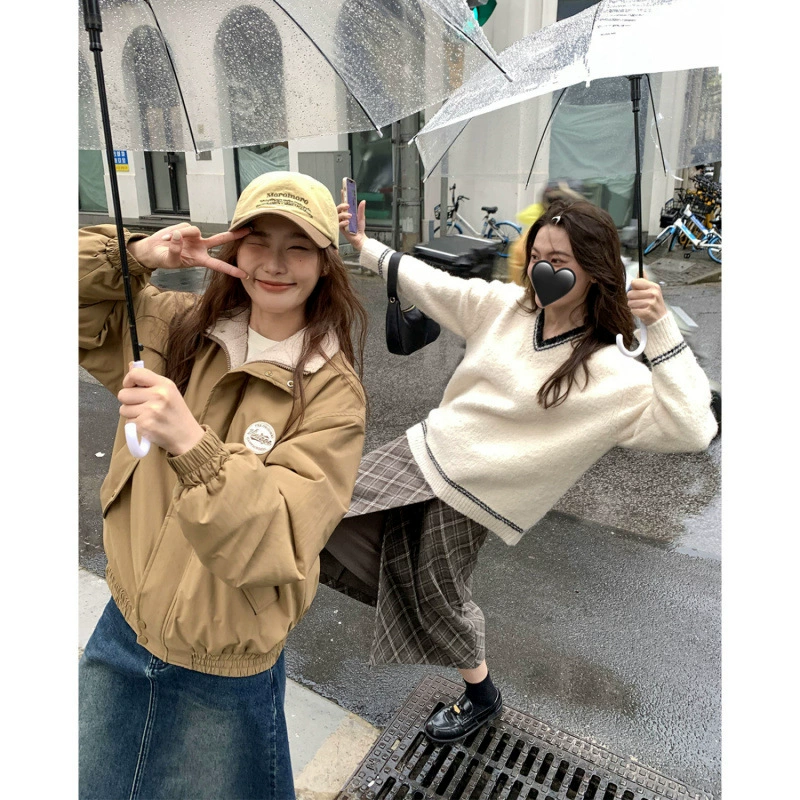 Badge, autumn warm jacket, oversize, loose fit
