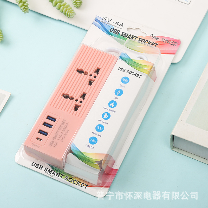 PC-214# 3USB接口+1个Type-c口 外贸插排吸卡包装 马来西亚电商款