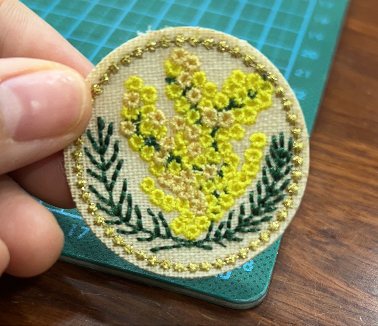 毛衣布贴可烫可车