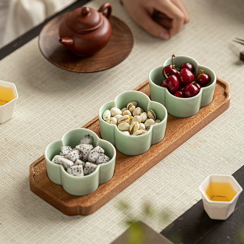 Chinese -style ceramic dried fruit plate, multi -grid fruit disk home exquisite snacks, placed tea dunk wood pallets