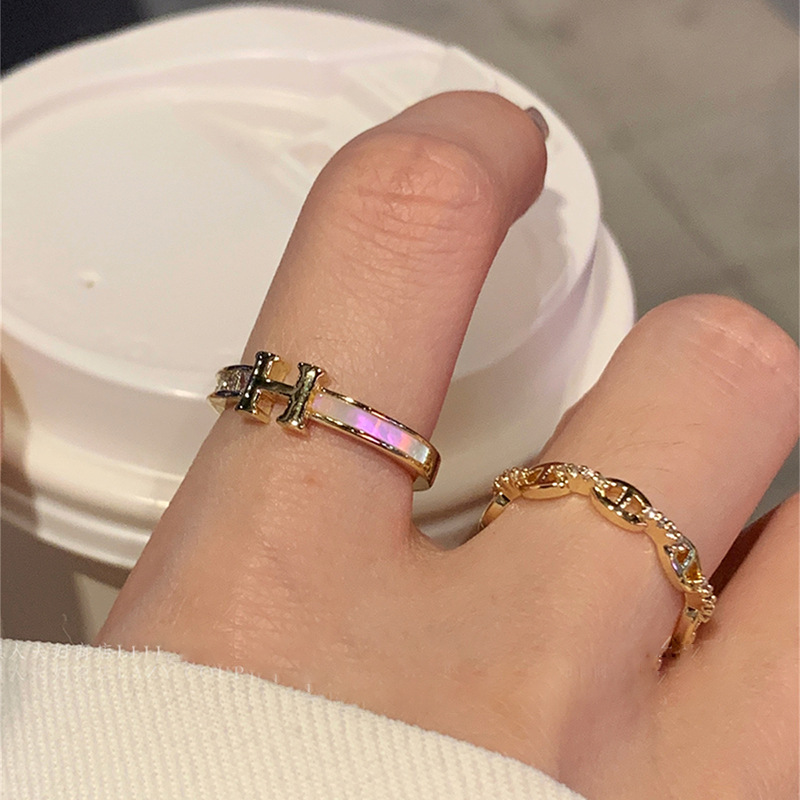 Anillo de nariz de cerdo hueco de diamantes chapado en oro real Anillo de dedo de comida exquisito y versátil