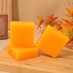 【Smitz】Seabuckthorn Fruit Oil Essential Oil Soap Handmade Soap Cleansing and Moisturizing 80G