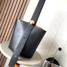 L����24���¿�pebblˮͰ����Ƥ�μ�б�����������ُ�����Ʒ�|