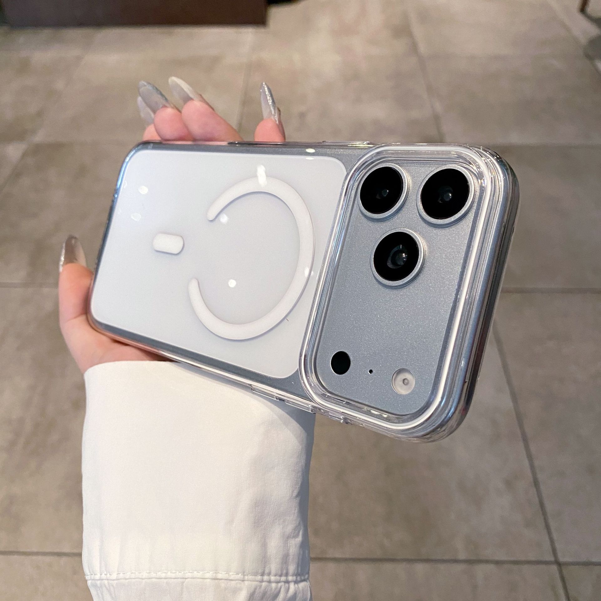Funda Magnética Antigolpes para iPhone 18 Pro Max y iPhone 17 de Silicona Líquida