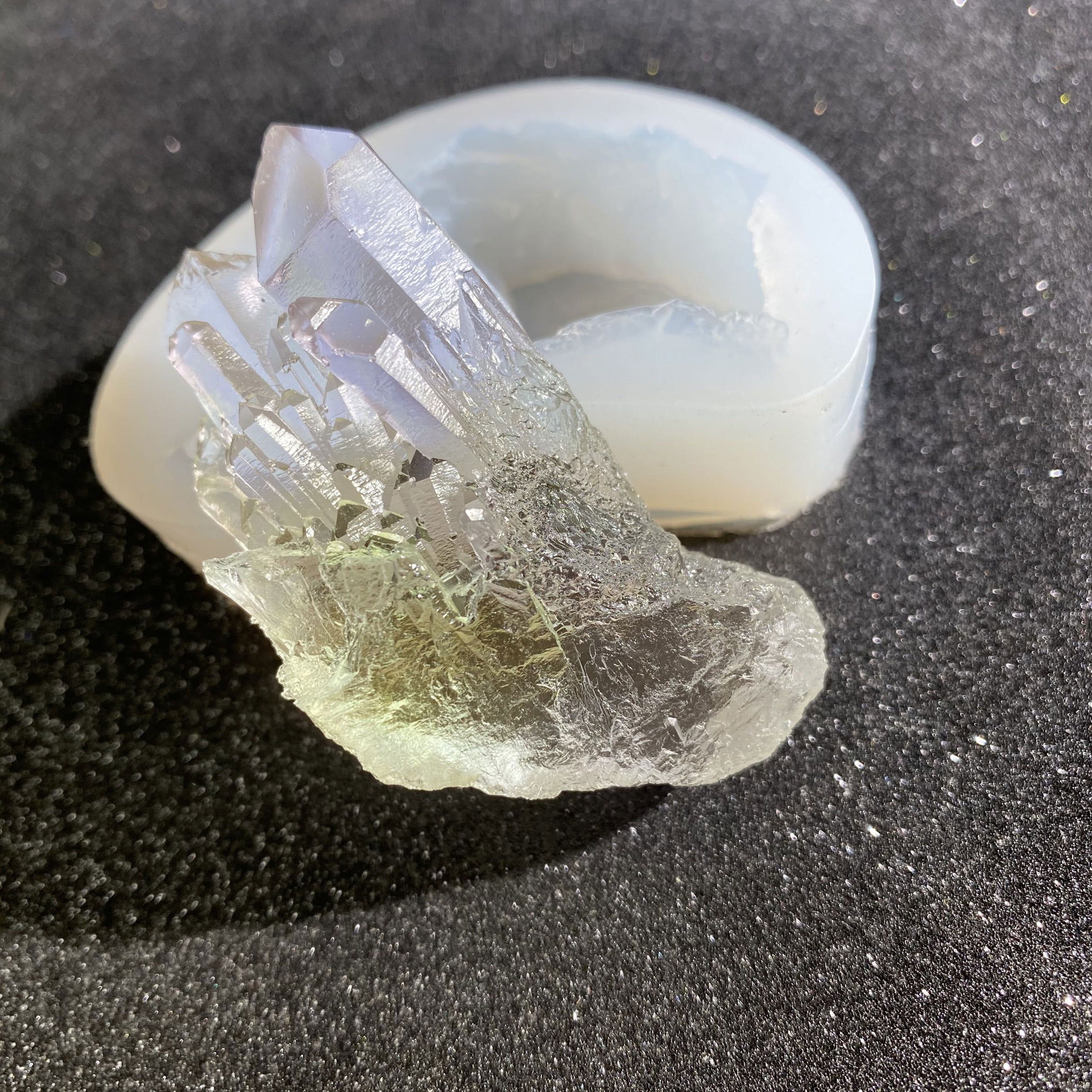 Artificial cristal natural racimo original piedra decoración cristal epoxi cristal racimo iceberg cristal epoxi molde de silicona