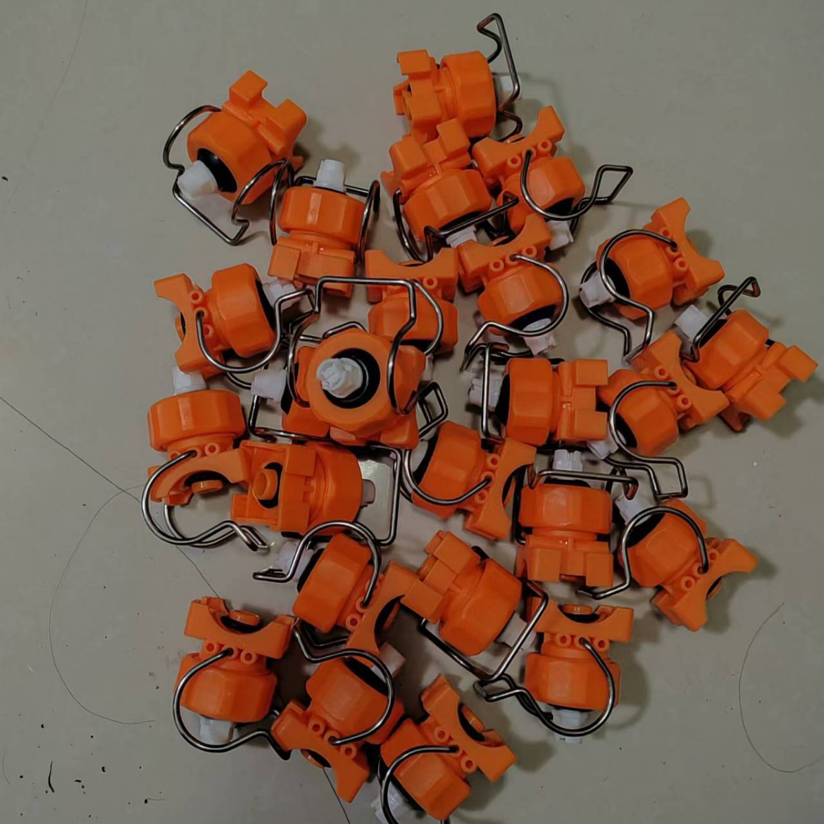 工业脱脂喷嘴 夹扣型可调球形淋雨喷嘴 河南磷化喷嘴