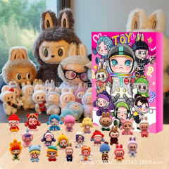 国境を越えた新しいPOPMARTバブルマート24個のクリスマスギフトブラインドボックストレンディなフィギュア小さなギフト