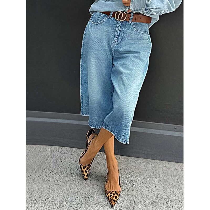 High-waisted straight capri cropped jeans, casual and elegant style, new cross-border model, standard size women's clothing High-waisted straight capri cropped jeans, casual and elegant style, new cross-border model, standard size women's clothing