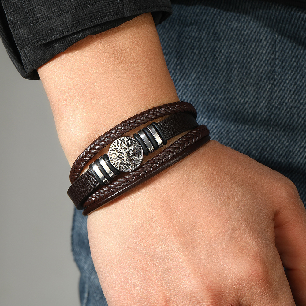 Men's Multi-layer Woven Compass Leather Bracelet Image 7