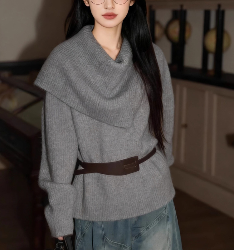 Gray Shawl-Style Sweater for Outerwear, Autumn and Winter Vibe, High-Class Miu Style, Lazy and Elegant Loose Knit Top Gray Shawl-Style Sweater for Outerwear, Autumn and Winter Vibe, High-Class Miu Style, Lazy and Elegant Loose Knit Top